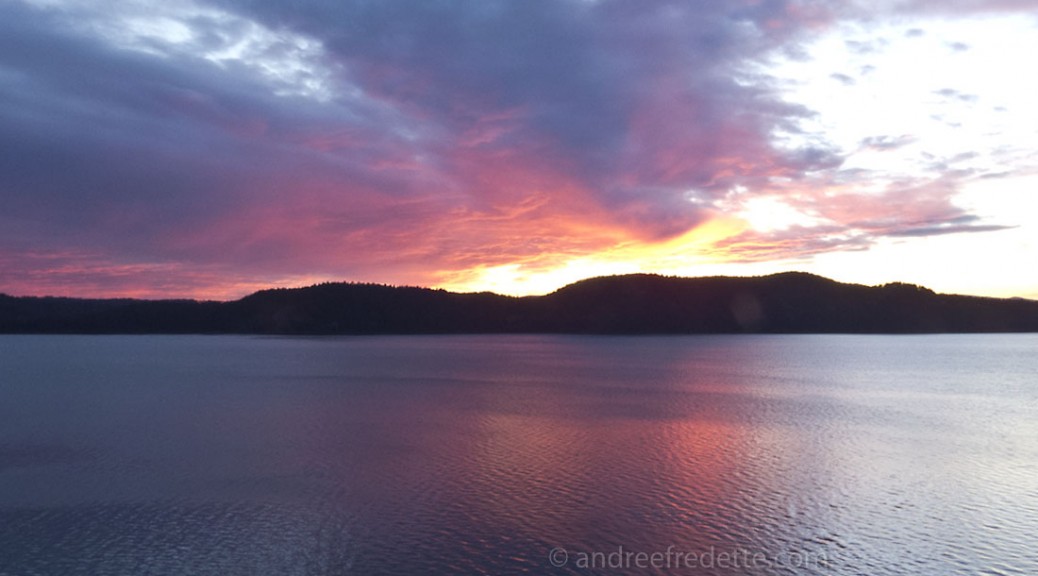 Southern Gulf Island Sunset, BC. Photo © Andrée Fredette